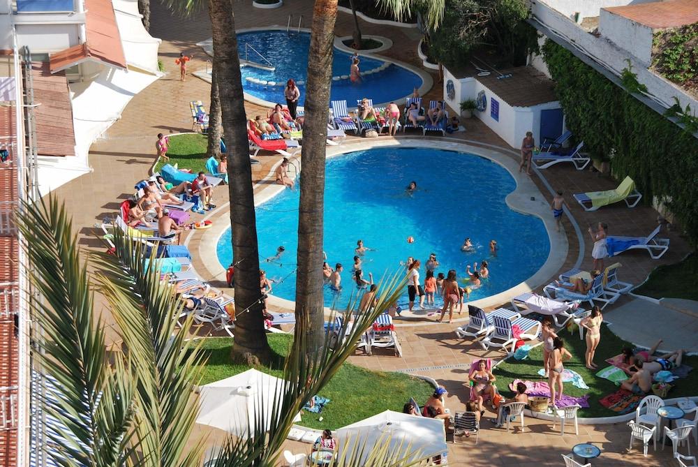 Hotel Apartamentos Solimar Calafell Bagian luar foto